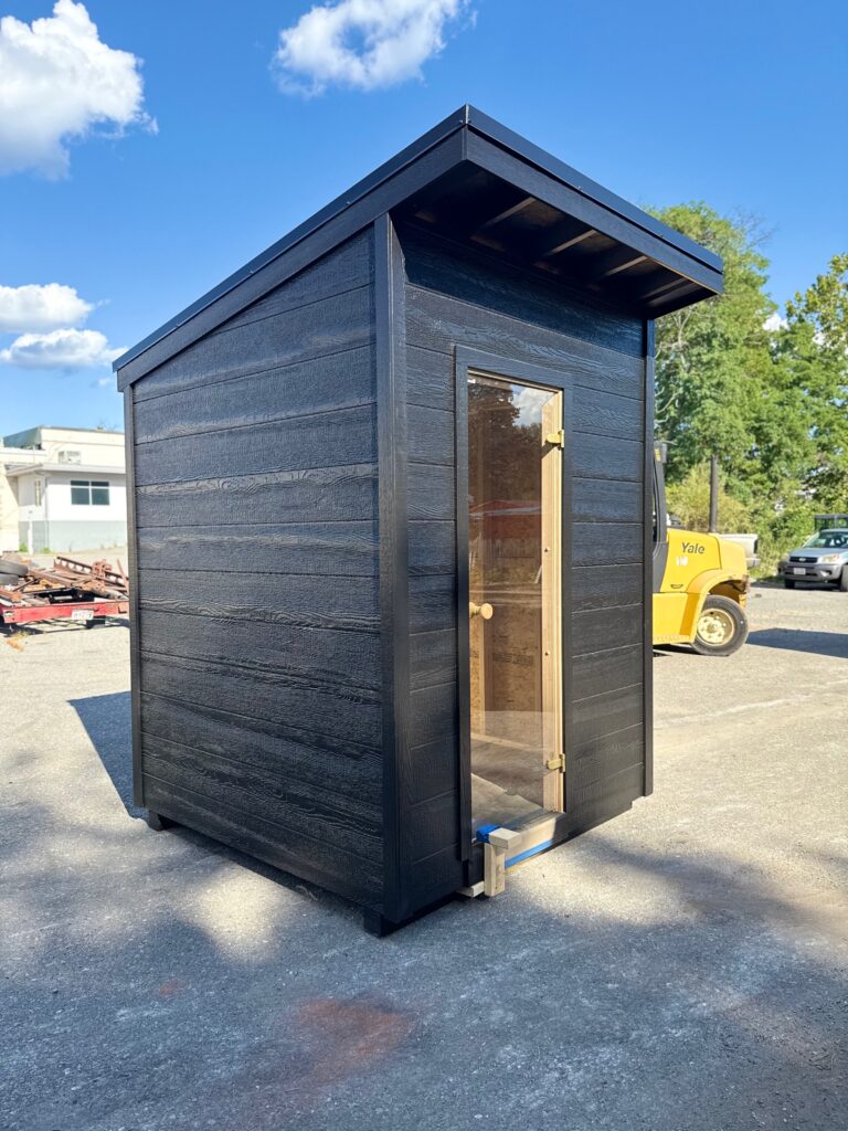 6′ x 6′ New England Outdoor Sauna