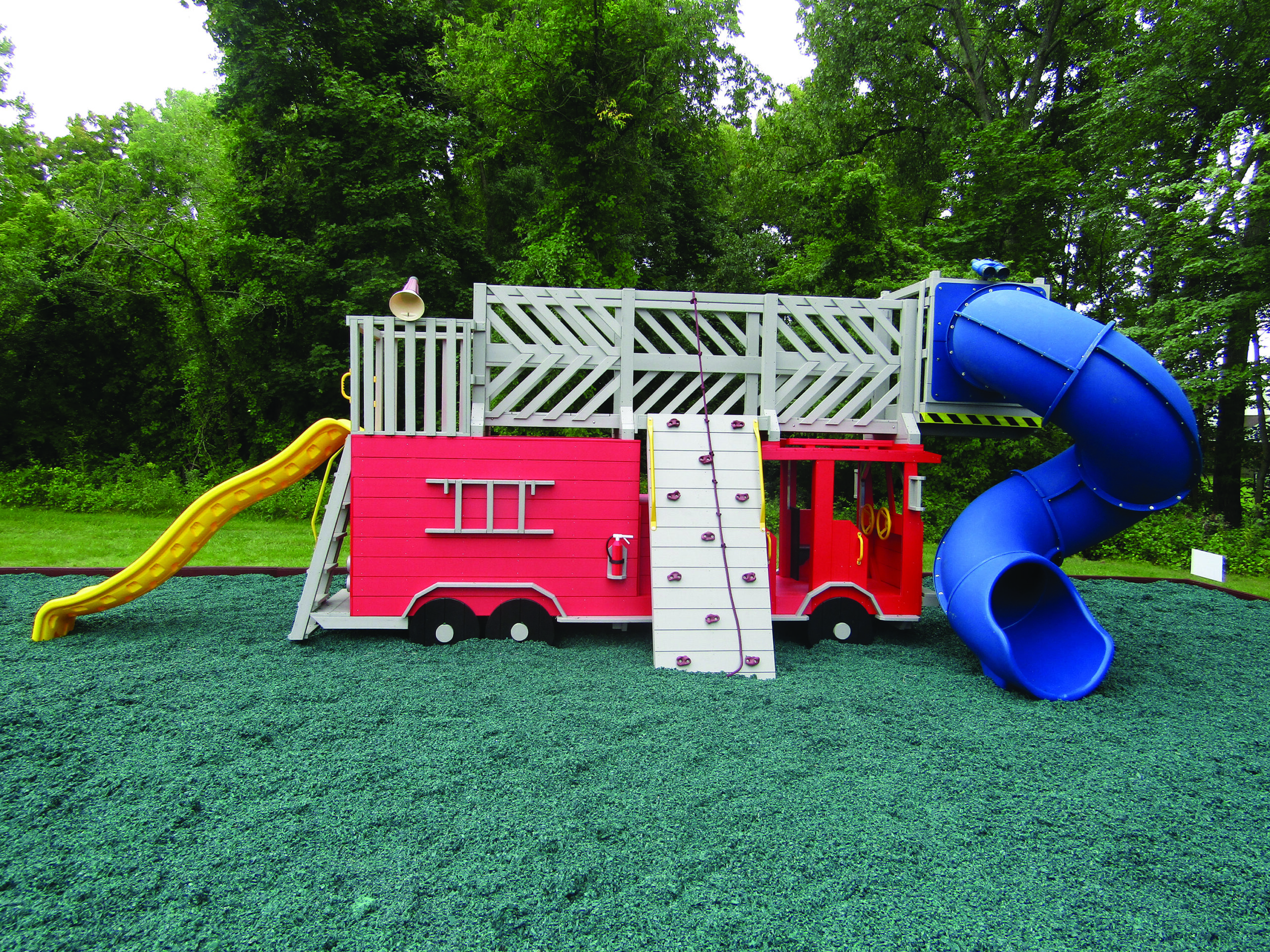 1500 fire truck poly 1