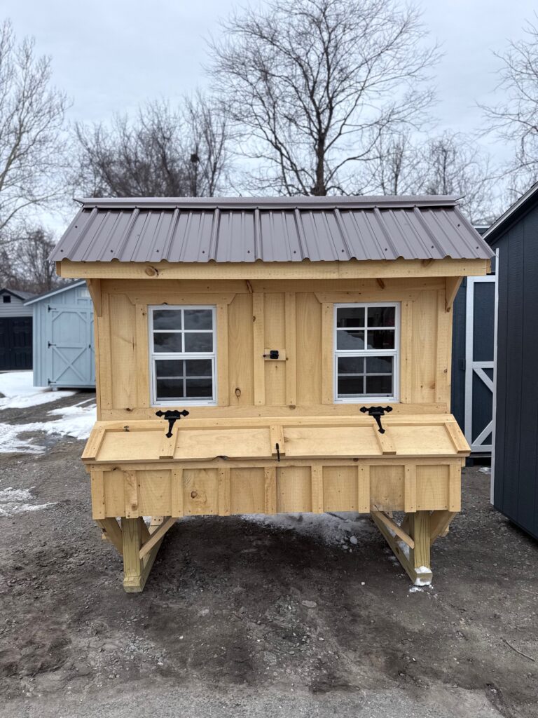 4′ x 6′ Chicken Coop Serial#00542