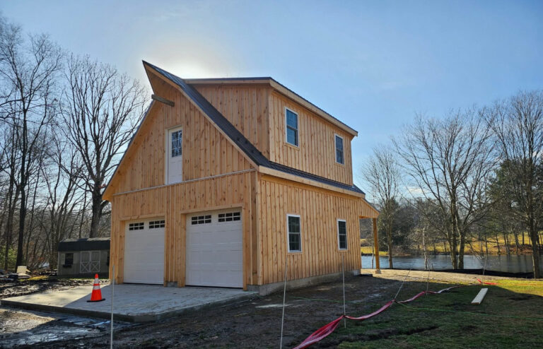 24′ x 24′ Board and Batten 2 Story Garage